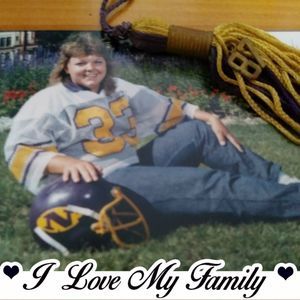 Meet your Posher, Dena